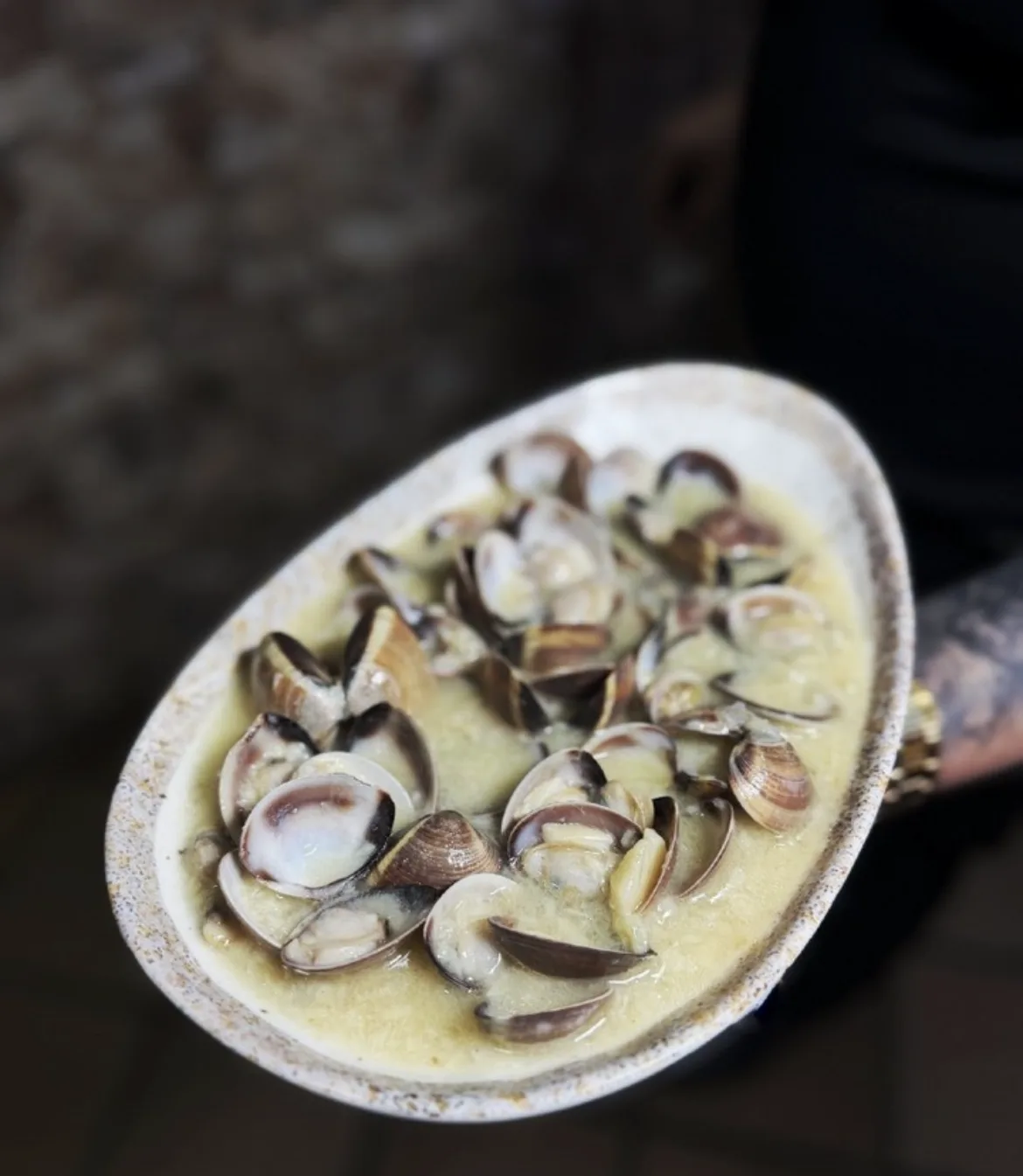 Almejas en salsa